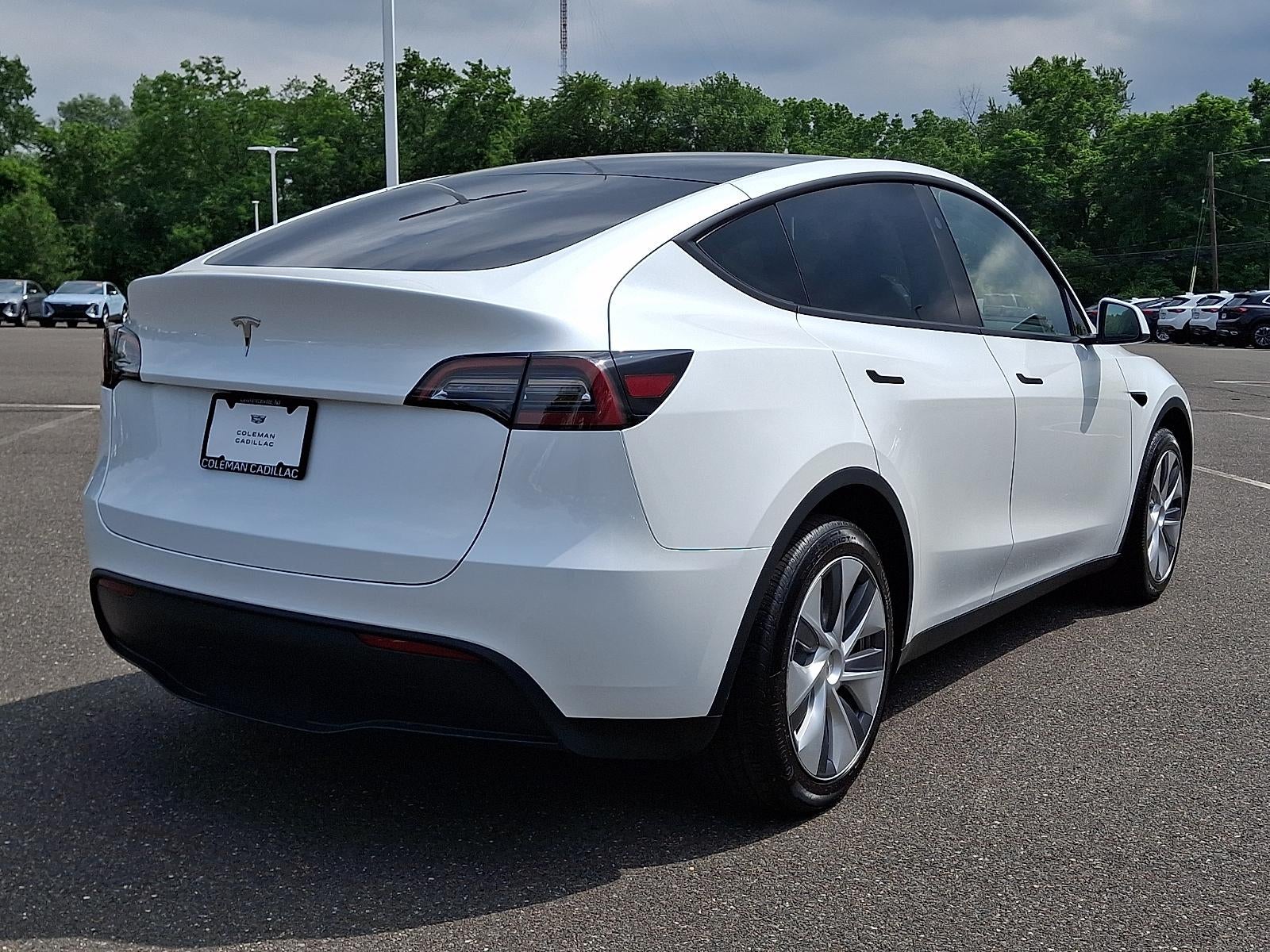 2023 Tesla Model Y Base