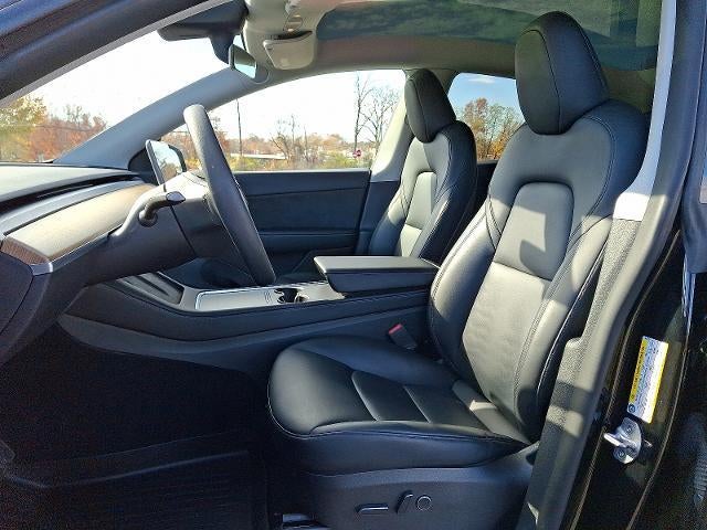 2022 Tesla Model Y Base