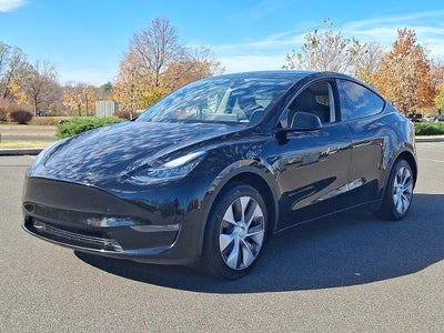 2022 Tesla Model Y Base
