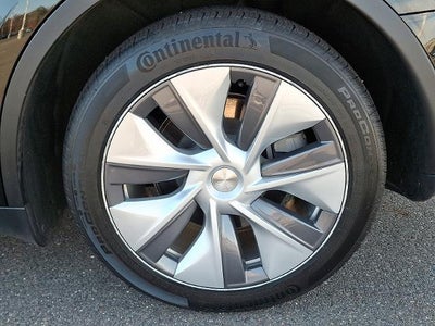 2022 Tesla Model Y Base