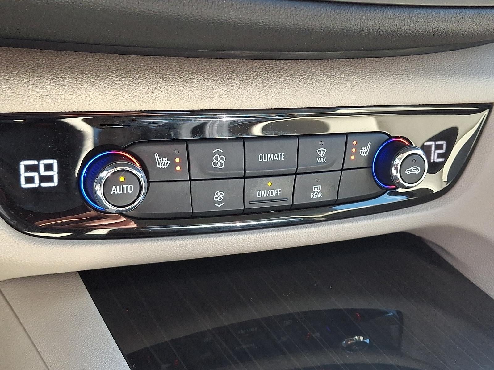 2019 Buick Regal Sportback Essence