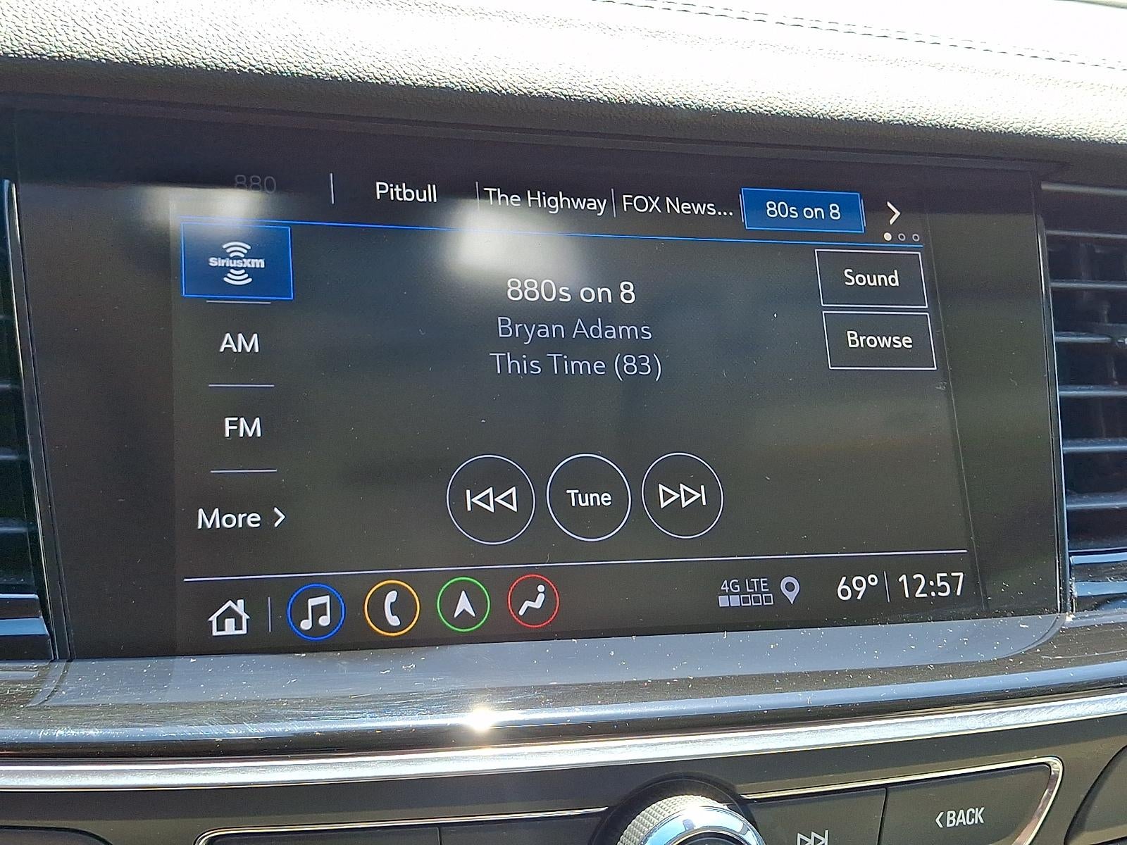 2019 Buick Regal Sportback Essence