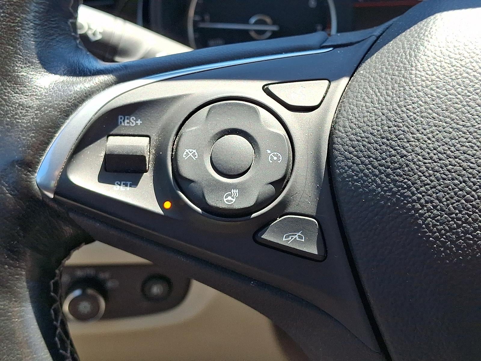 2019 Buick Regal Sportback Essence