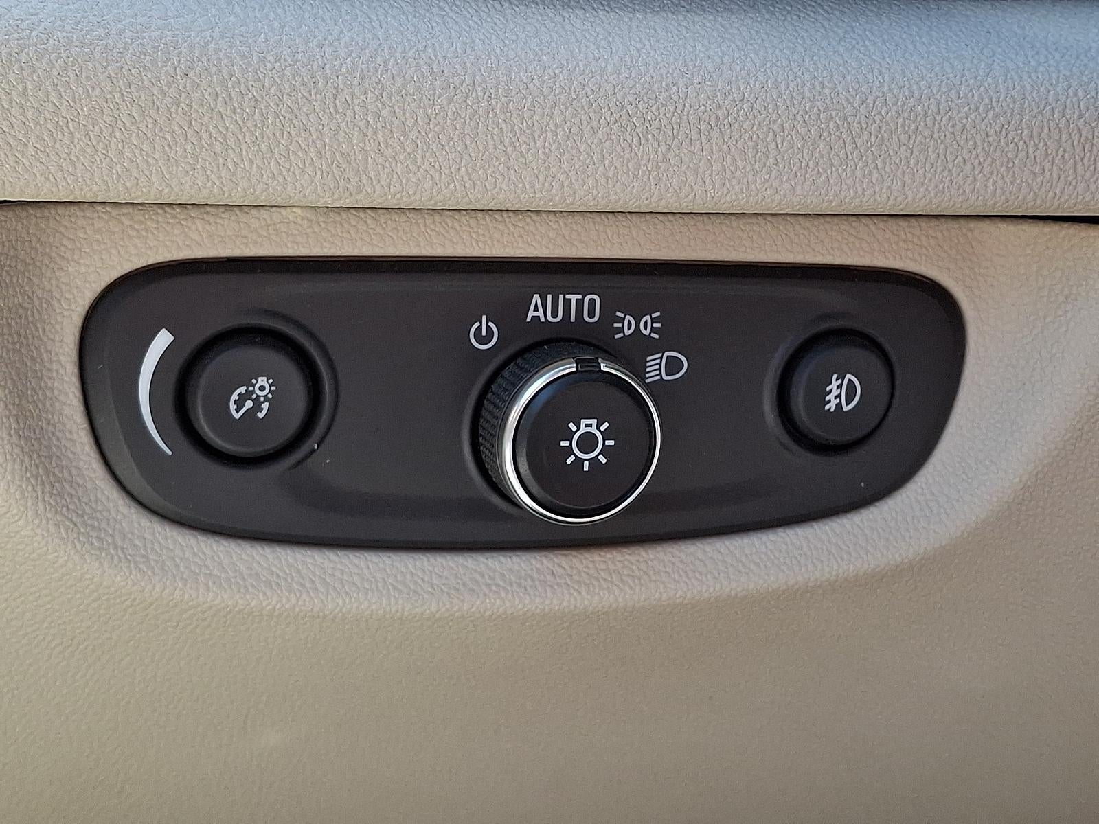 2019 Buick Regal Sportback Essence