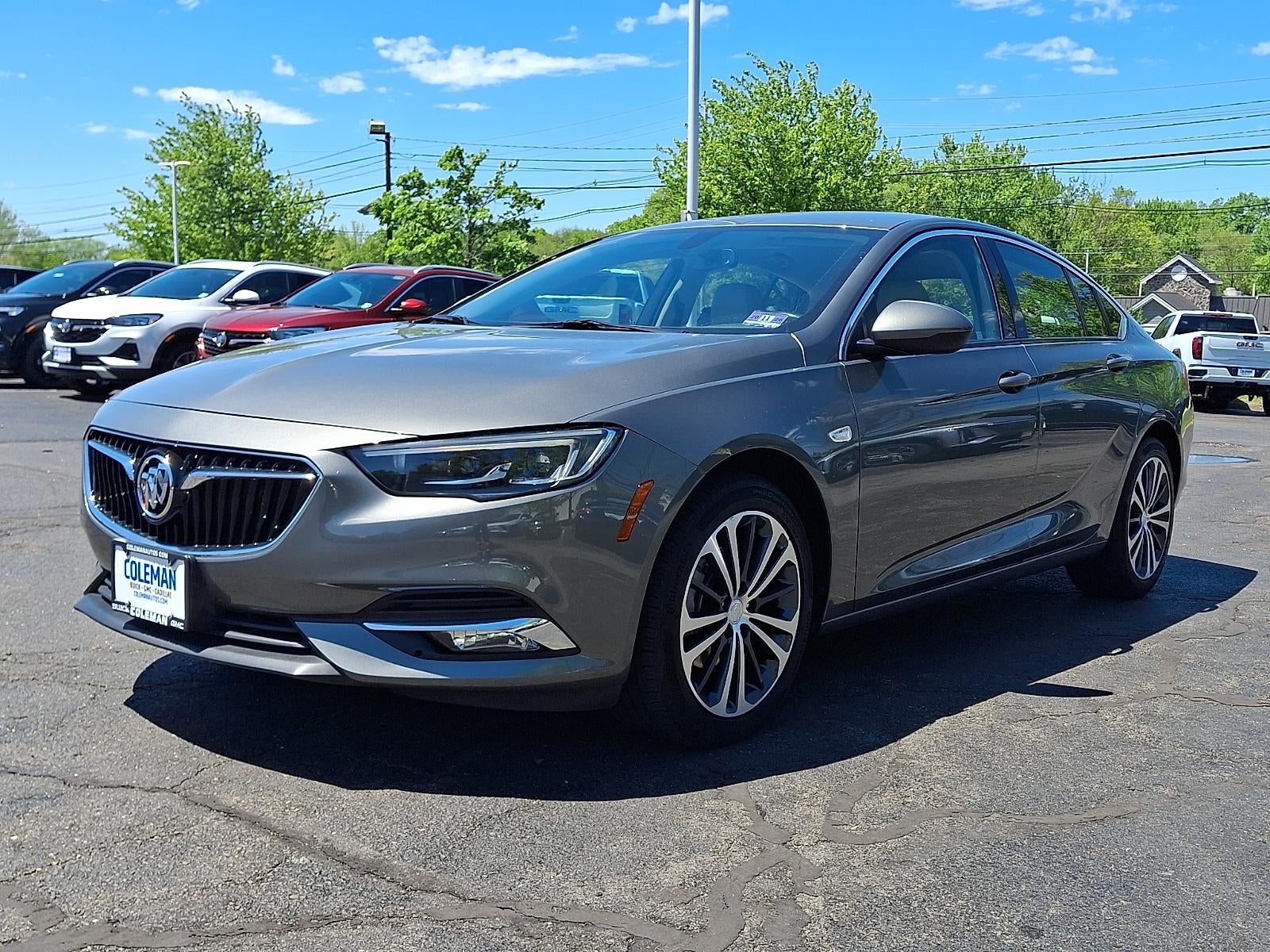 2019 Buick Regal Sportback Essence
