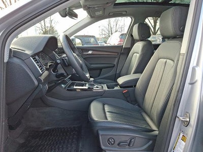 2023 Audi Q5 S line Premium
