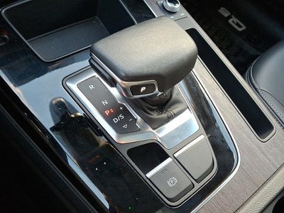 2023 Audi Q5 S line Premium