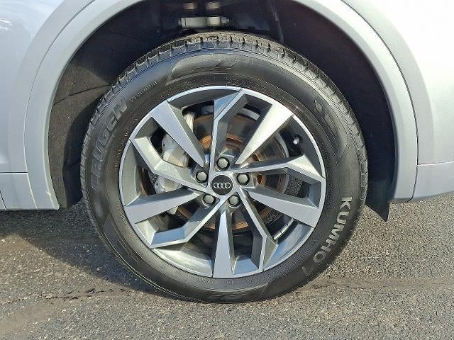 2023 Audi Q5 S line Premium